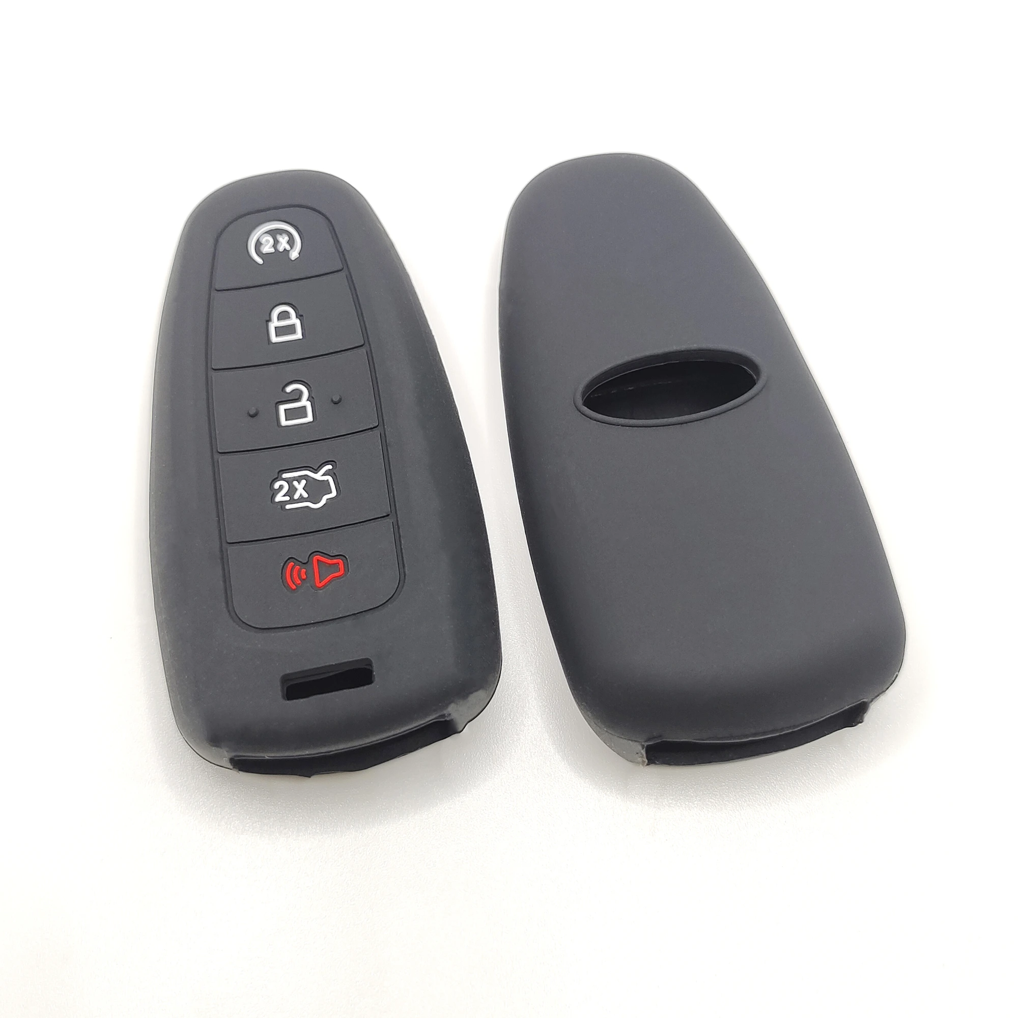5 أزرار غطاء مفتاح سيليكون كلاسيكي (FD101-K) — FD101-K black Classic Silicone automotive key cover, front and back paired view, showing 5 visible button zones and the complete long rounded rectangular smart-key cover.